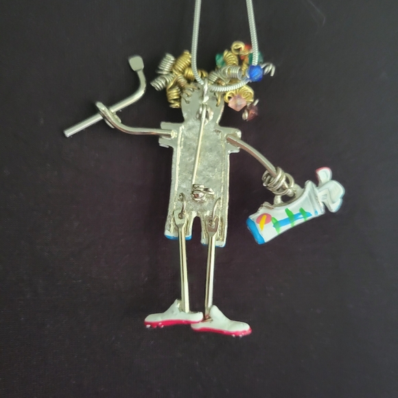 Golfer Girl Pendant - Picture 3 of 4